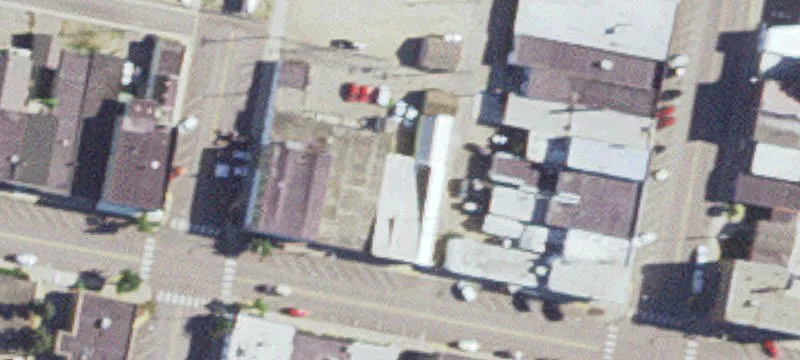 114 James St