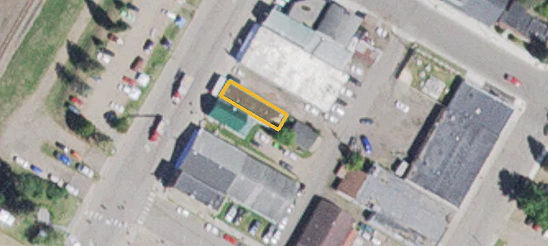 414 Main St