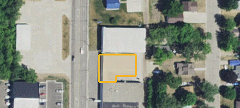 210 Nokomis St