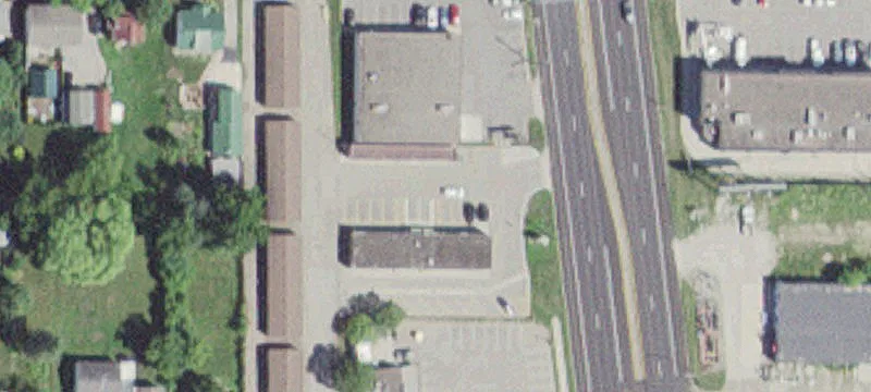 2017 Broadway S Ave