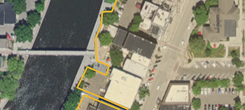 300 Division S St