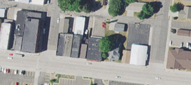 331 Railroad Ave