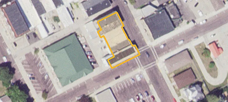 122 Armstrong S Blvd