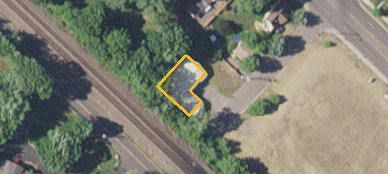 51 8th N St
