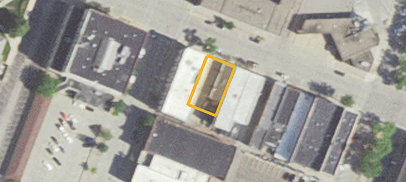 123 3rd St