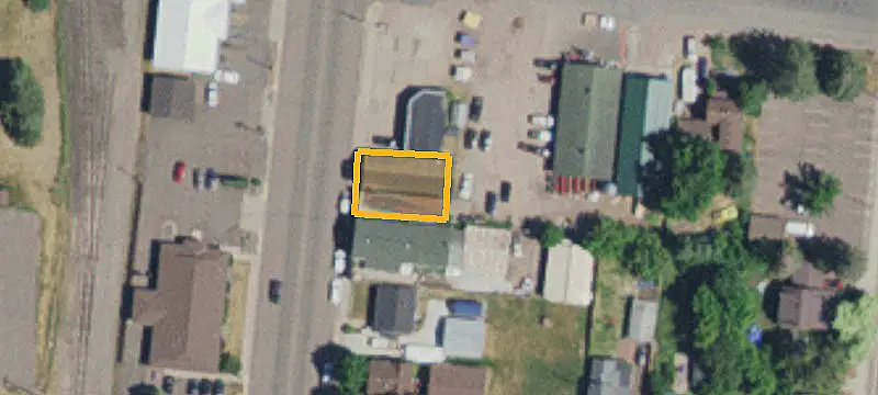 305 Old Hwy 61st S