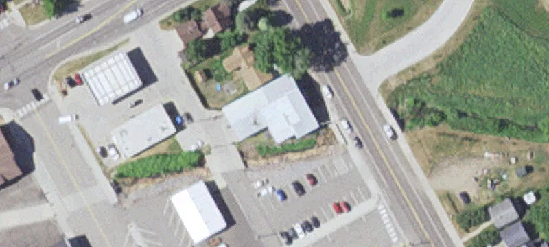 321 Broadway N Ave