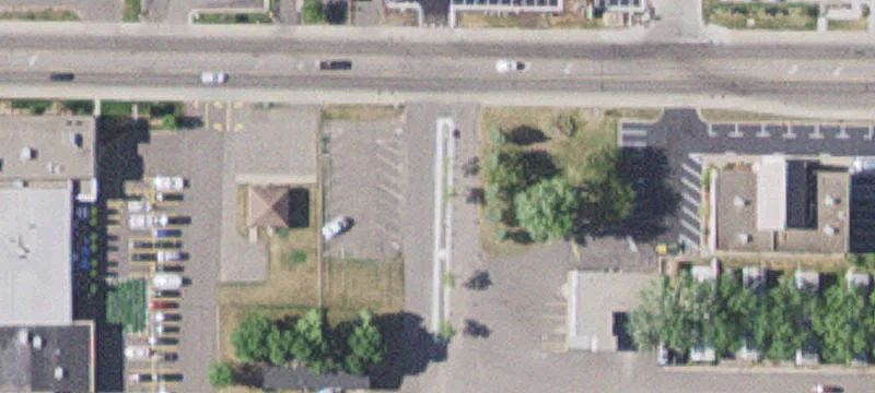 106 2nd S St