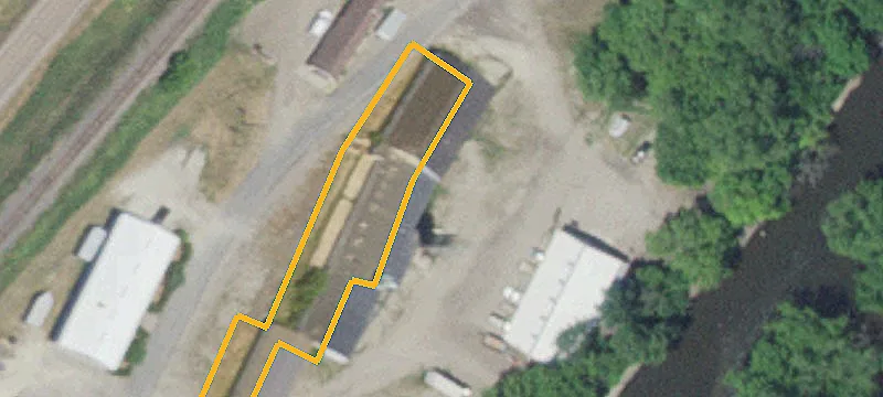 315 Railway N St