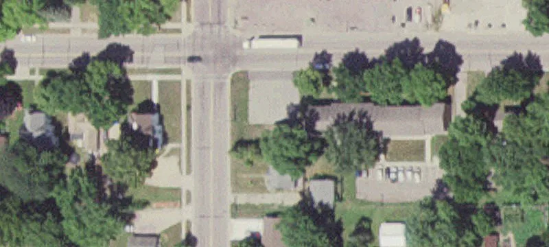 406 Main St