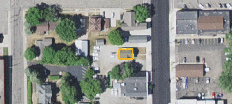 23 Red Riv N Ave