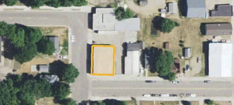 114 Main St