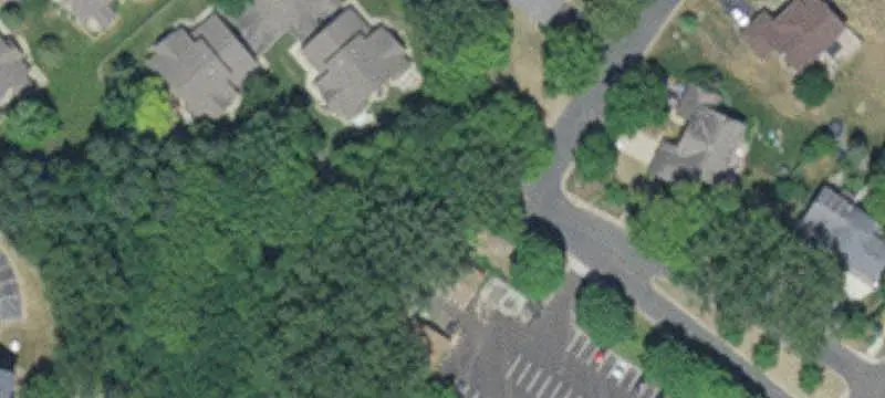 12424 Parkwood Dr