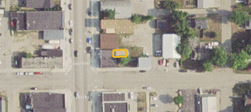 104 Lk Ave