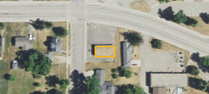 213 Nokomis St
