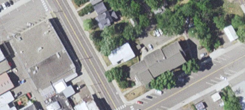 220 Broadway N Ave