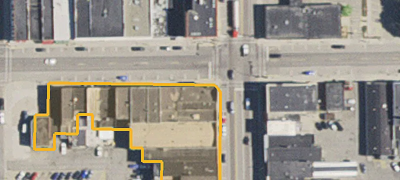 300 Main S St