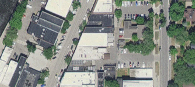 313 Division S St