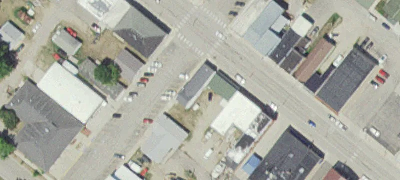 500 Douglas Ave