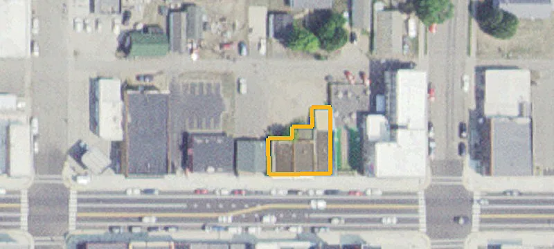 15 Main St