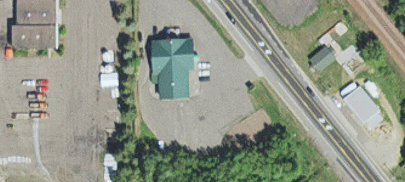 102 Hwy 2nd E