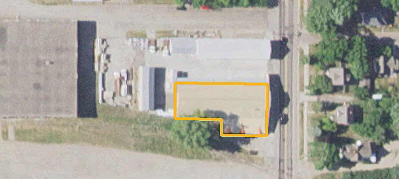 170 Broadway S Ave