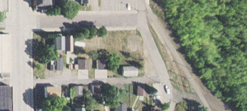 106 3rd N St