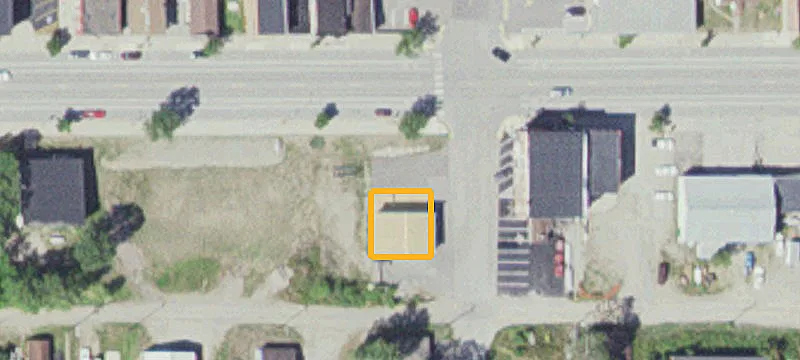 402 Main St