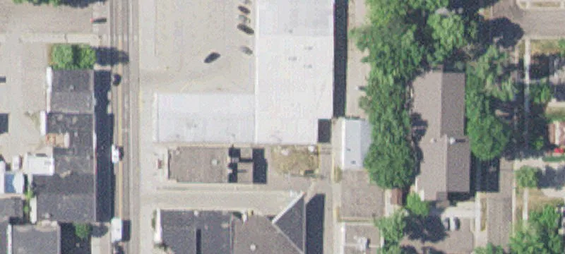217 Broadway N Ave, Unit 235