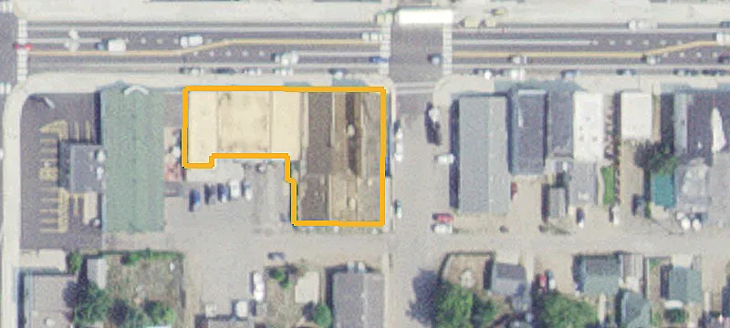 202 Main St
