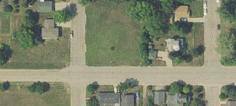 102 6th NW Ave