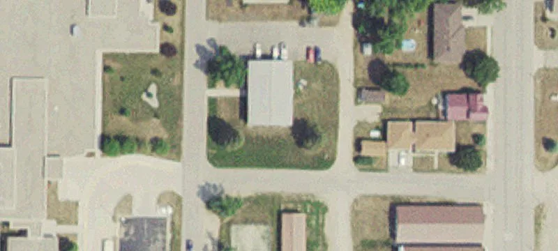 106 2Nd St