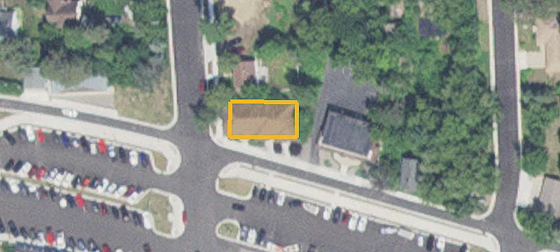 322 Railroad Ave