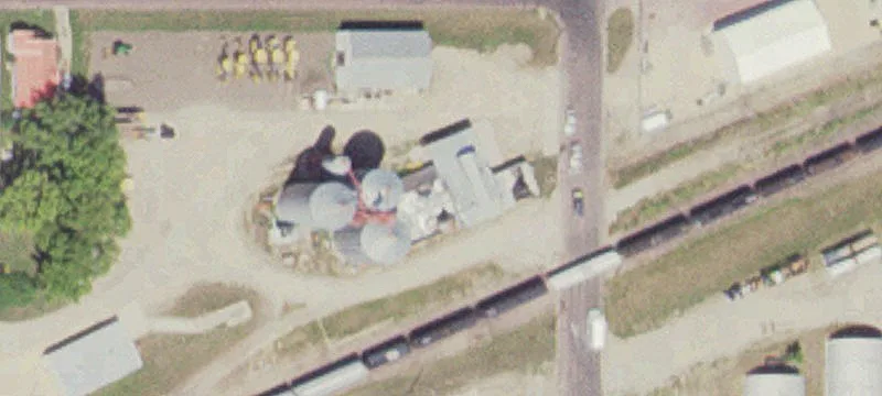 Madelia, MN 56062
