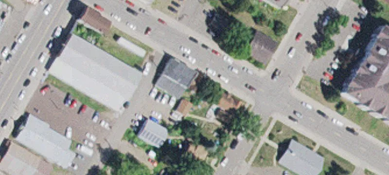 111 3rd St