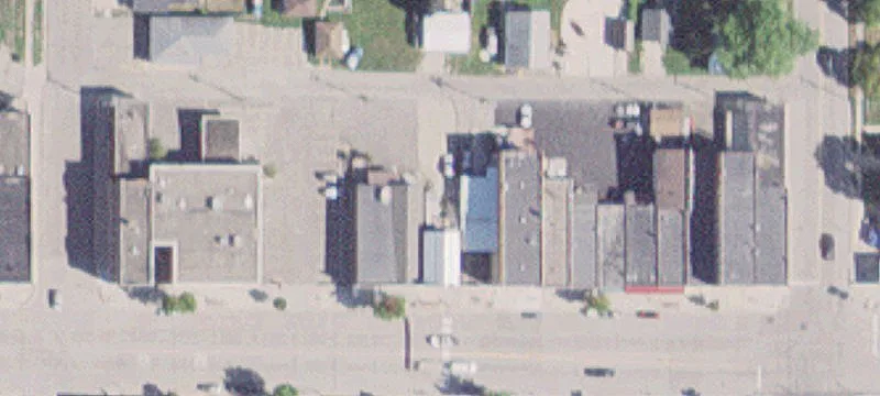 626 2nd St
