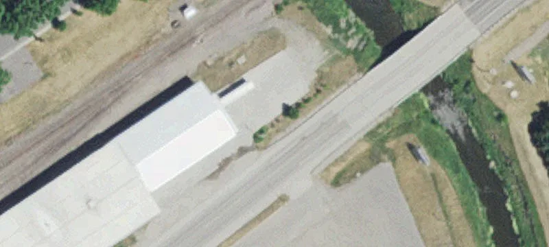 100 1st SE Ave