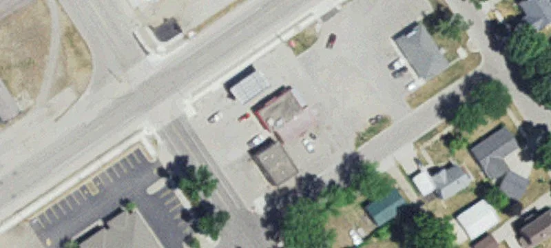 15 1st SE Ave