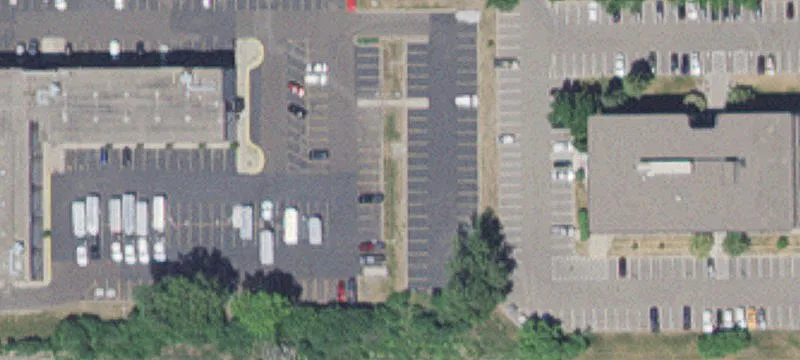 Oakcrest Ave
