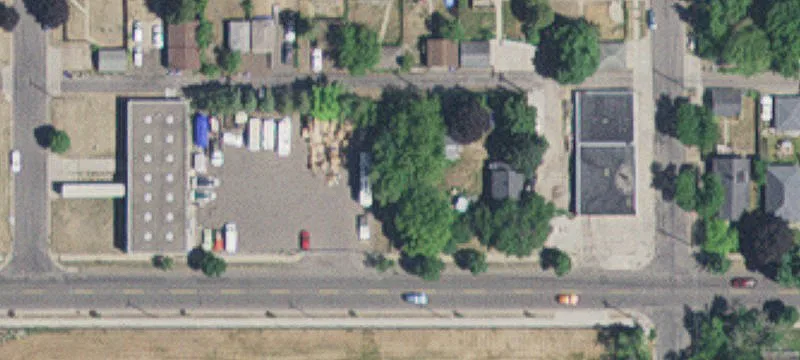 Minnehaha E Ave
