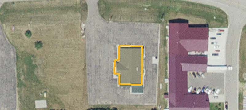 5590 County Rd 14th NE