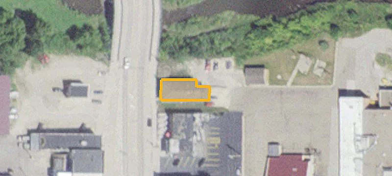 101 Main St