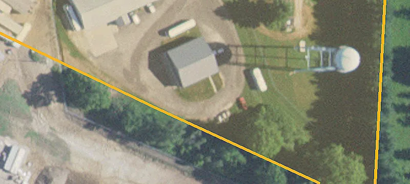975 Kennedy Dr