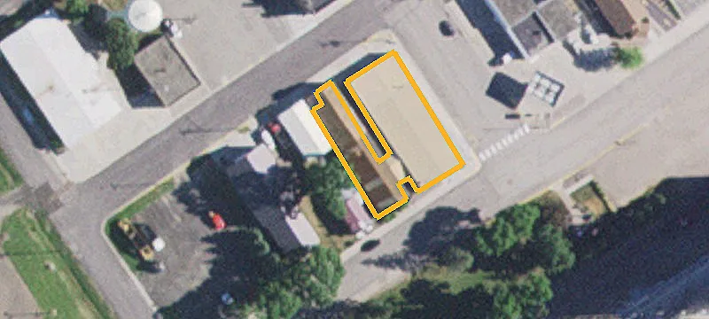 350 Spicer Ave