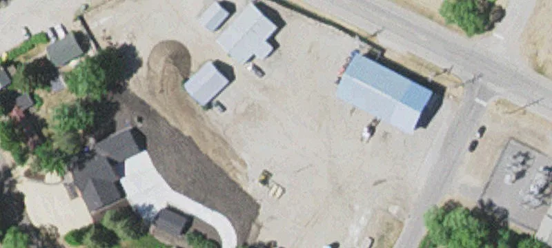 110 Chinook NW Ave