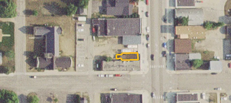 107 Lk Ave