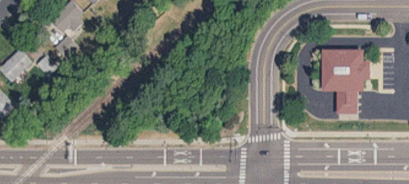 County Rd Ee