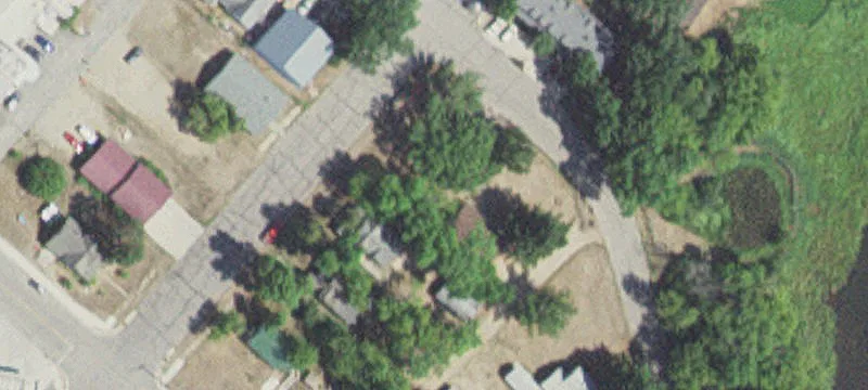 205 2nd S St
