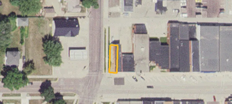 127 Main St