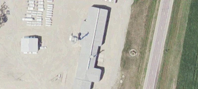 Railroad Ave